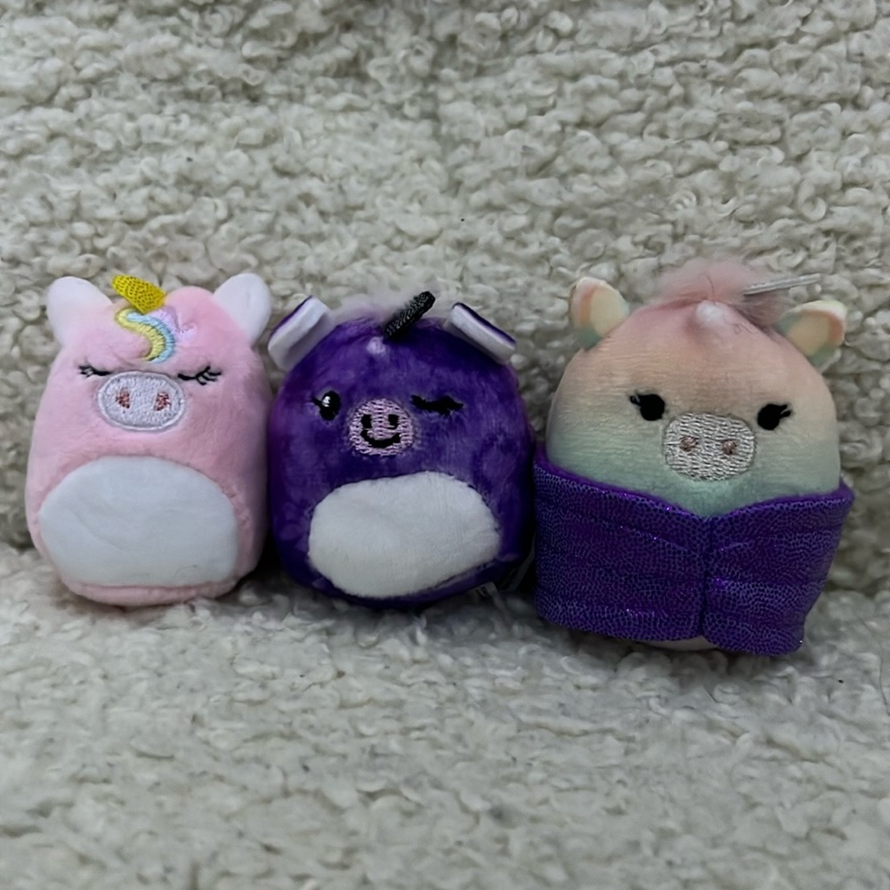 !!SOLD!! 5/$20 - 3 Unicorn Squishmallow Squishvilles